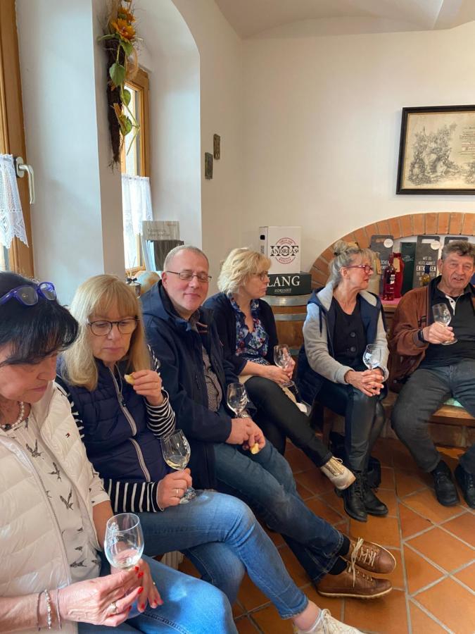 Andreashof Moerbisch Hotel Morbisch am See Bagian luar foto